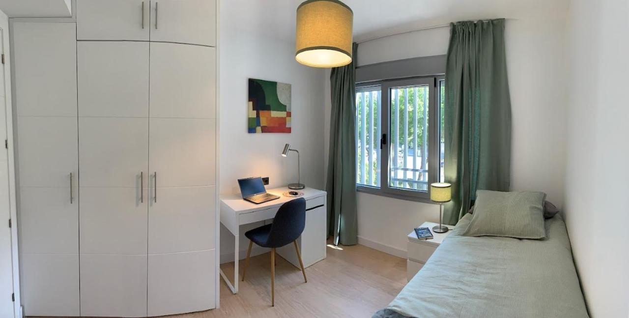 Rentalsevilla Encantador Apartamento Junto A Gran Plaza * Séville